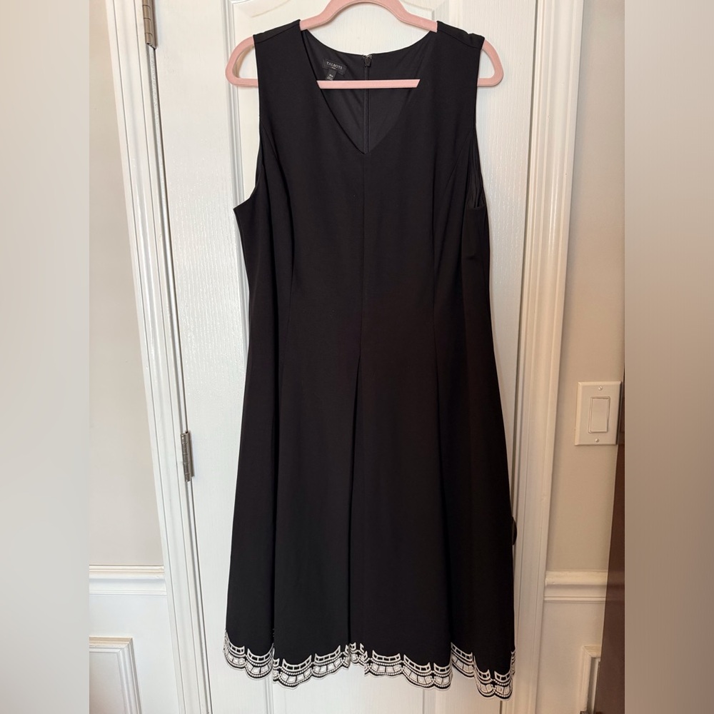 Talbot’s Sleeveless Black Dress Sz 16W